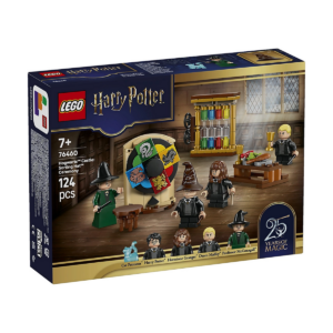 LEGO HARRY POTTER 76460 Hogwarts Castle Sorting Hat Ceremony